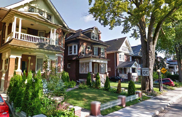 Быть или не быть заборам - решают местные власти. Быть или не быть заборам - решают местные власти.