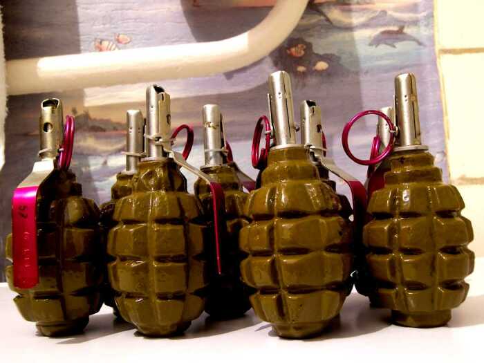 Обычно гранаты красят в защитный цвета. |Фото: forum.guns.ru.