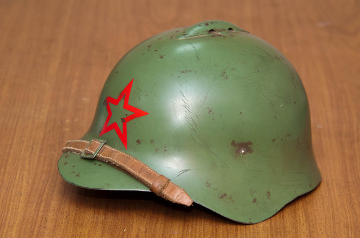 Советская каска СШ-36. |Фото: guns.allzip.org.