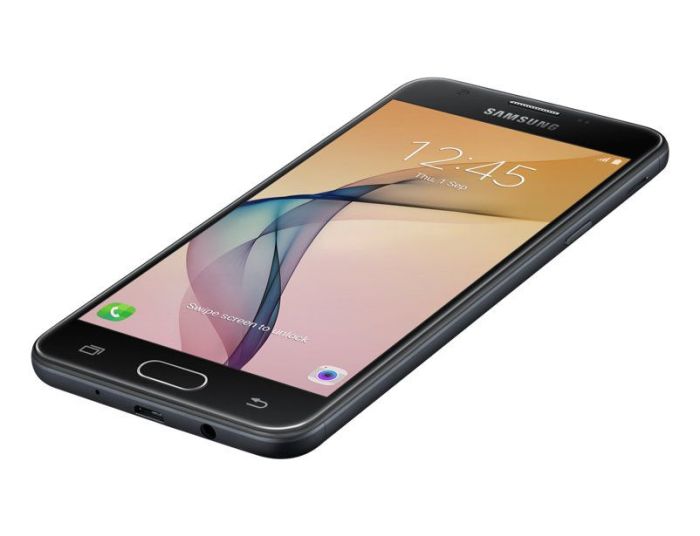Хорош собой Samsung Galaxy J5.