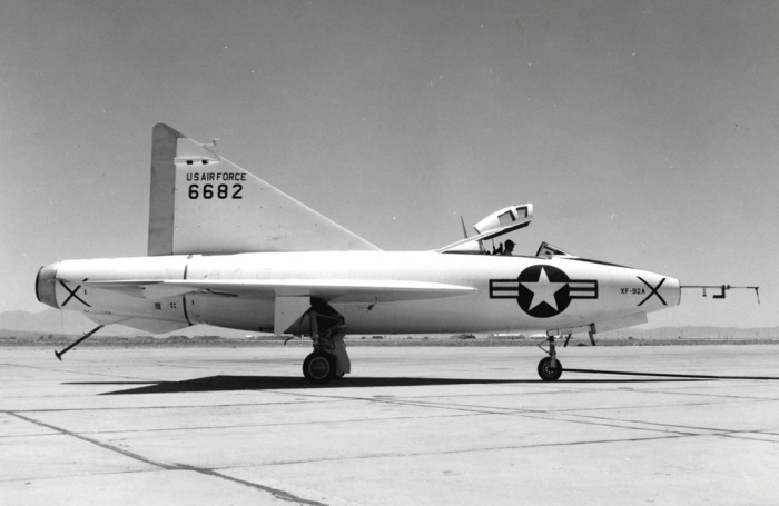 Convair XF-92 - послевоенный концепт по заказу США.