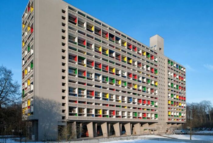 Здание в Москве отнюдь не уникально.