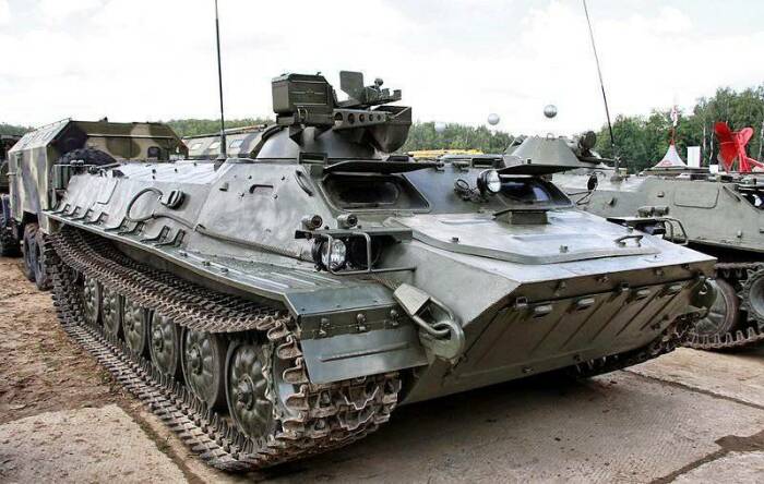 Создавались разные машины.