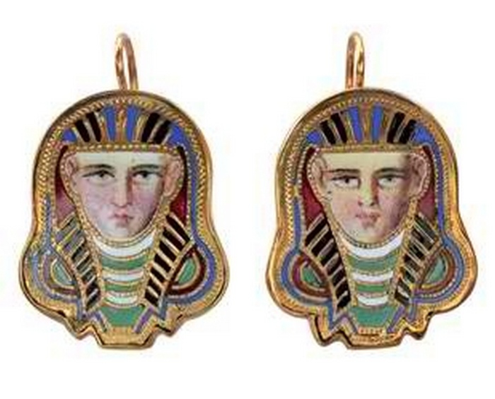 Серьги с изображением египетских фараонов.