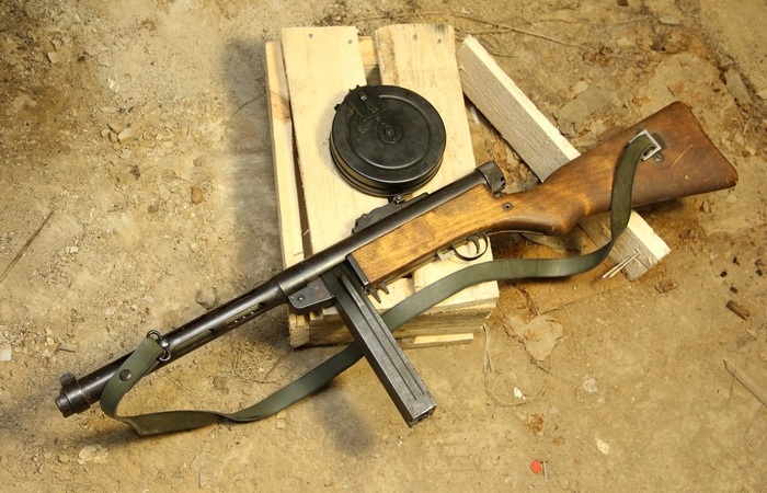 Идея форсировать собственное производство ПП возникла во многом благодаря столкновению с Суоми.