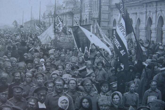 В 1917 году о свержении монархии даже дворня кричали. |Фото: kazanreporter.ru.