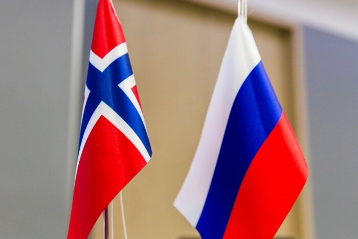 Россия делилась с Норвегией. |Фото: politforums.net.