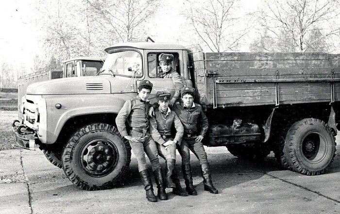 Любому специалисту всегда служилось лучше, чем другим бойцам. /Фото: fotostrana.ru.