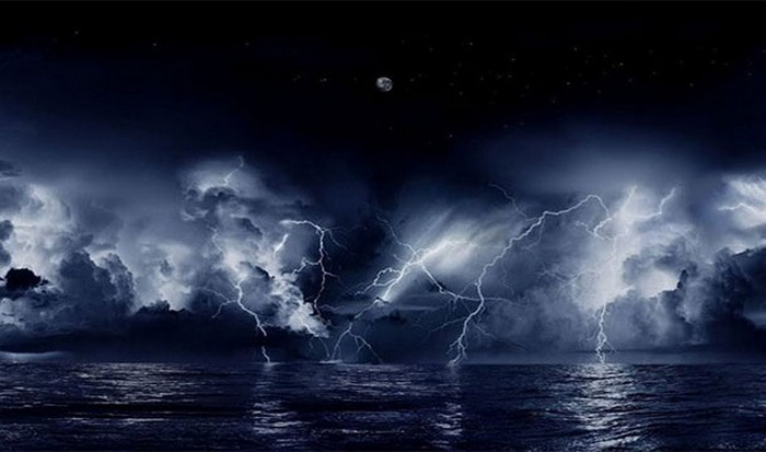 Невероятное природное явление: вечный шторм.