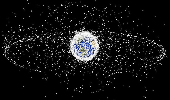 Интересный факт о Земле: на орбите 38 000 искусственных объектов.