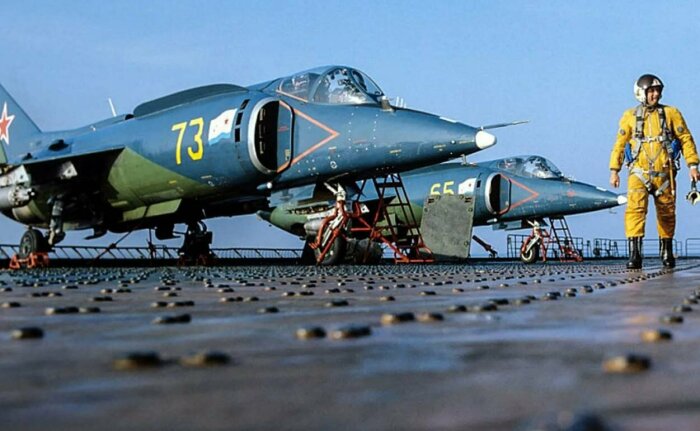 Палубный Як-38. |Фото: kvb.by.