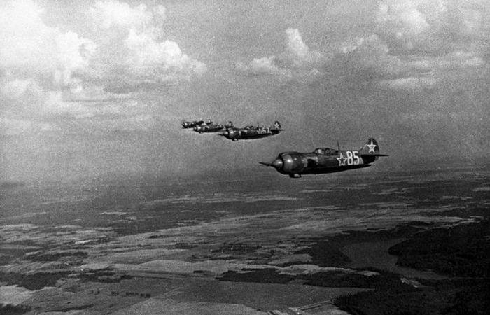 Ситуация начала меняться лишь к 1942 году.