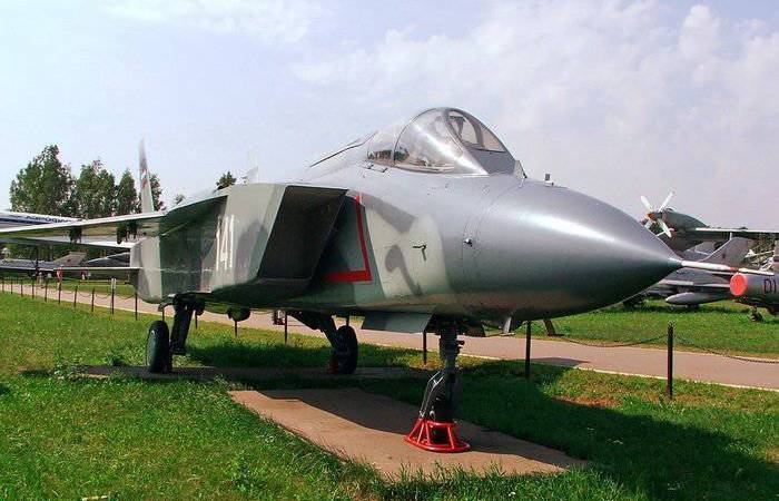 Спрос на такие машины есть.