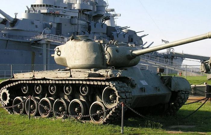 Он и был средним. Он и был средним.