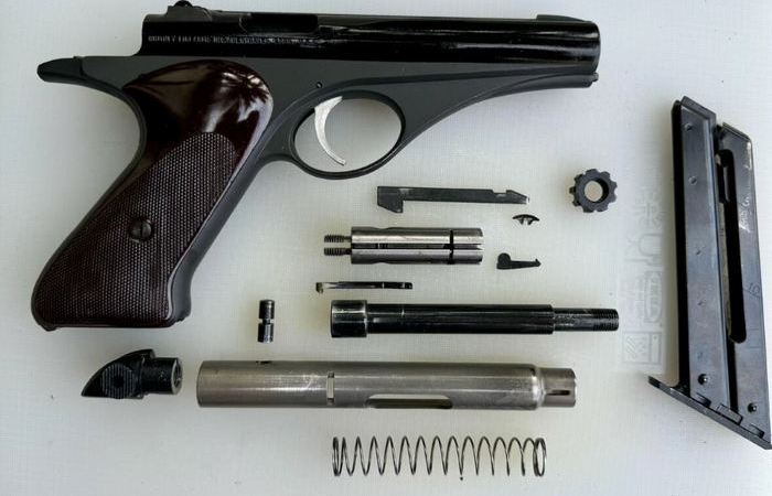 Оружие получилось необычным.