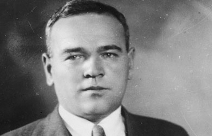 Владимир Петляков. Владимир Петляков.