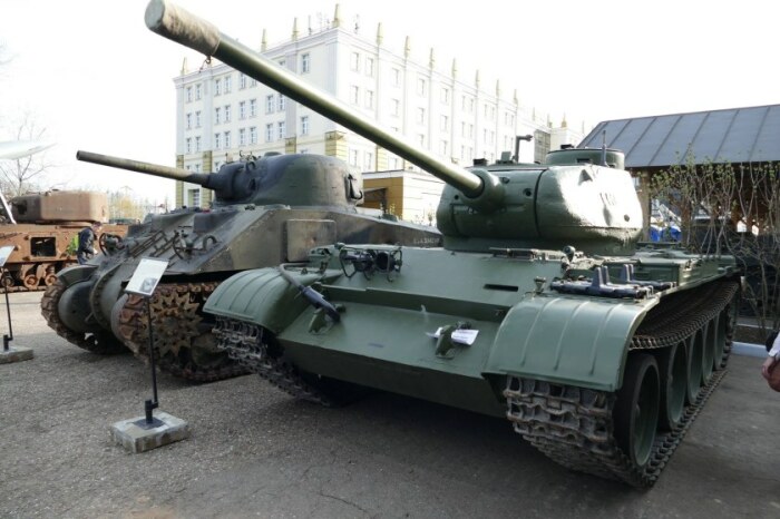 Один из сохранившихся танков. |Фото: livejournal.com.