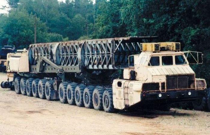 В последний момент проект свернули.