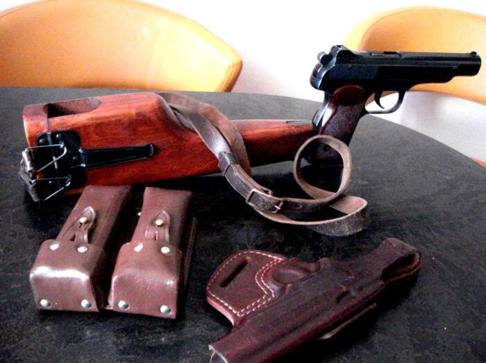 Пистолет полюбили в спецвойсках. |Фото: guns.ru.