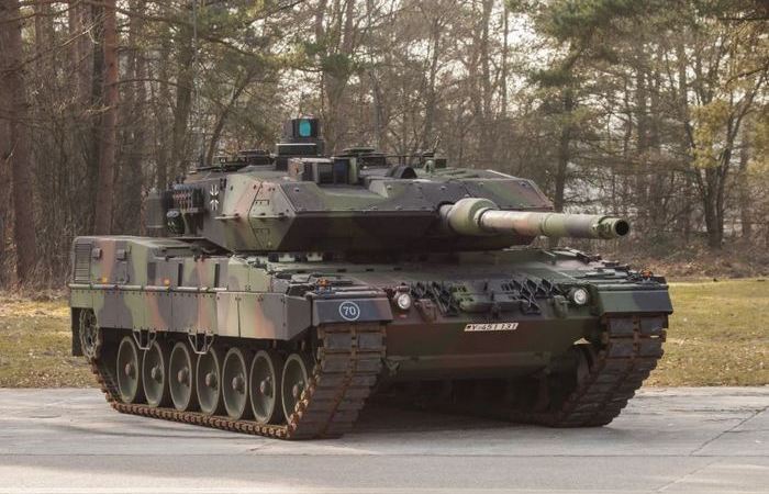 Немецкий Леопард 2.