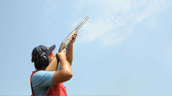 Всему виной США и их стрельба по тарелочкам.