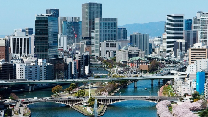 В городе уже был аэропорт.