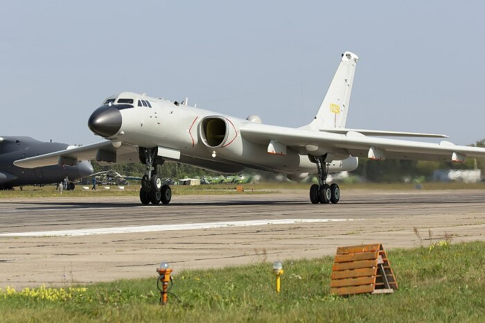 Копия советского Ту-16. |Фото: miraheze.org.