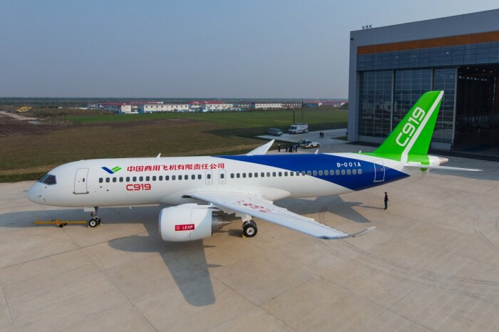 Китайский самолет уже выполняет коммерческие рейсы. |Фото: mavink.com.