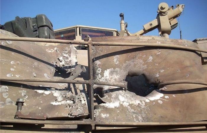 Танк действительно может загореться, но не сразу.