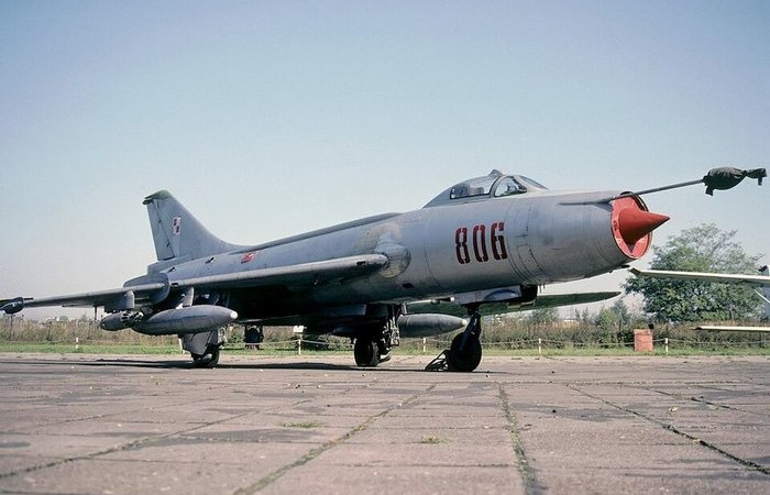 В итоге, получился сносный ударный самолёт.