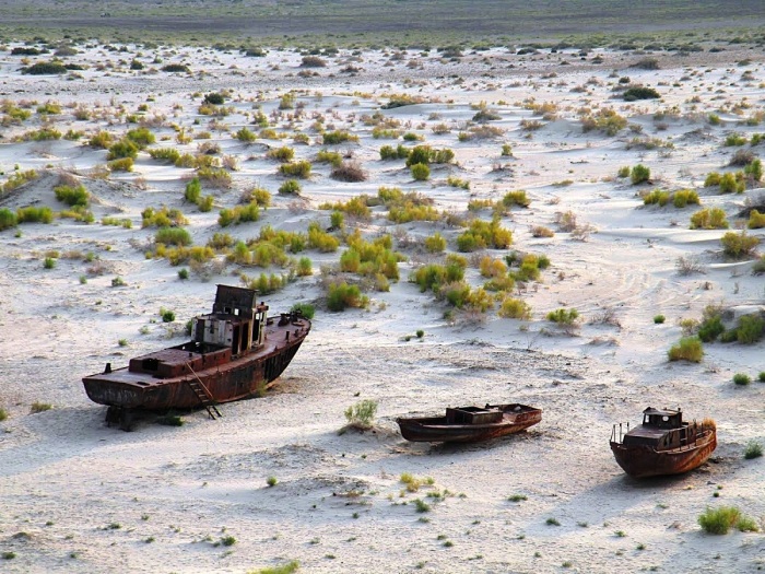 Рядом пересохла Аральское море. |Фото: foto-ram.ru.