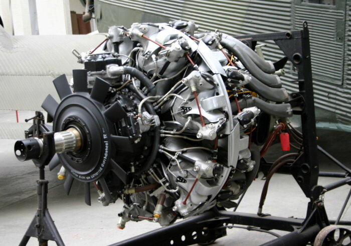 Важнейшей инновацией стал новый двигатель. |Фото: blogspot.com.