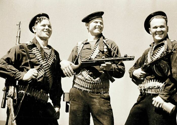 Вязали пулеметные ленты и во Вторую мировую войну. ¦Фото: vk.com.