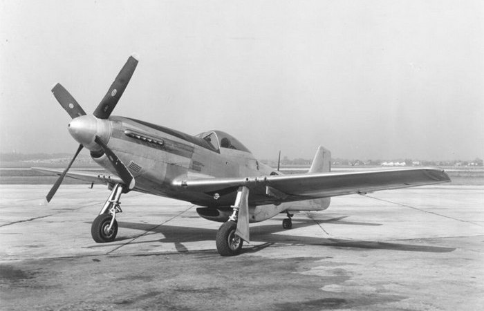 Первые модели были так себе. /Фото: britannica.com. Первые модели были так себе. /Фото: britannica.com.