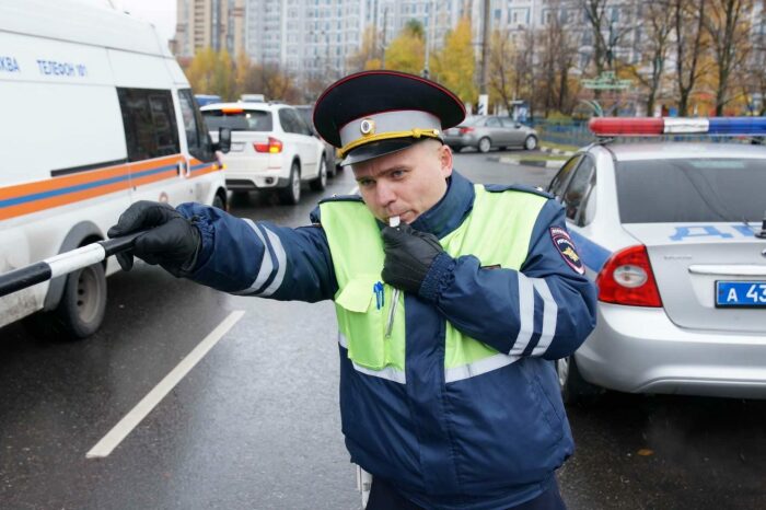 Инспектор все еще полицейский. |Фото: red.msk.ru.