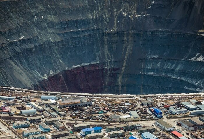 Когда-то Мир обеспечивал до 10% алмазной добычи страны. |Фото: insta-foto.ru.