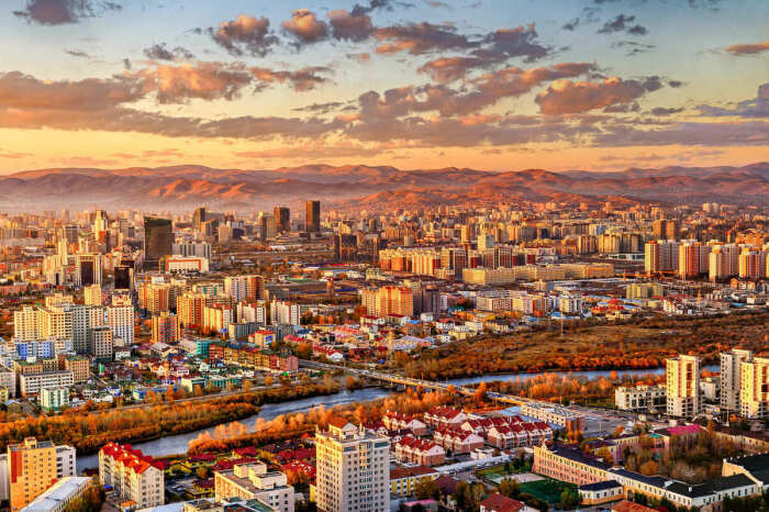 Почти половина населения страны живет в Улан-Баторе. |Фото: zelengarden.ru.