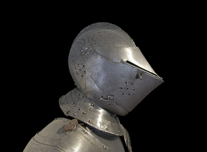 Кабассет был дешевым заменителем для итальянского армета - вершины развития рыцарских шлемов. |Фото: ru.wikipedia.org.
