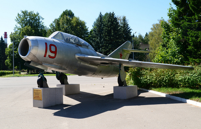 Первый в своём роде. Первый в своём роде.