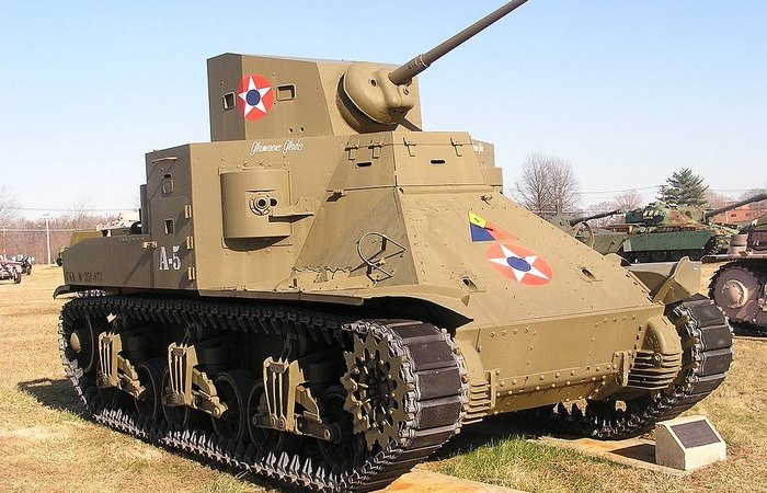 Сначала был провальный М2.