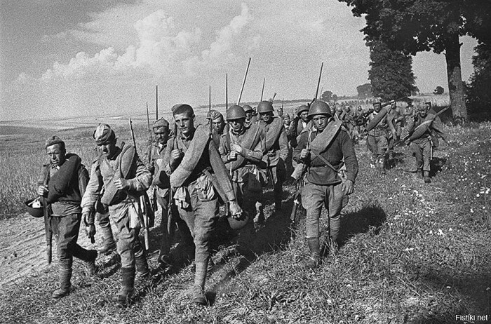 Советские солдаты 1943 года. |Фото: YouTube.