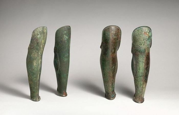 На самом деле римляне прекрасно знали поножи ещё со времён правления Этрусков. /Фото: wikimedia.org. 