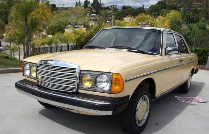 Автомобили, для которых и 1 млн не барьер. /Фото: momentcar.com.