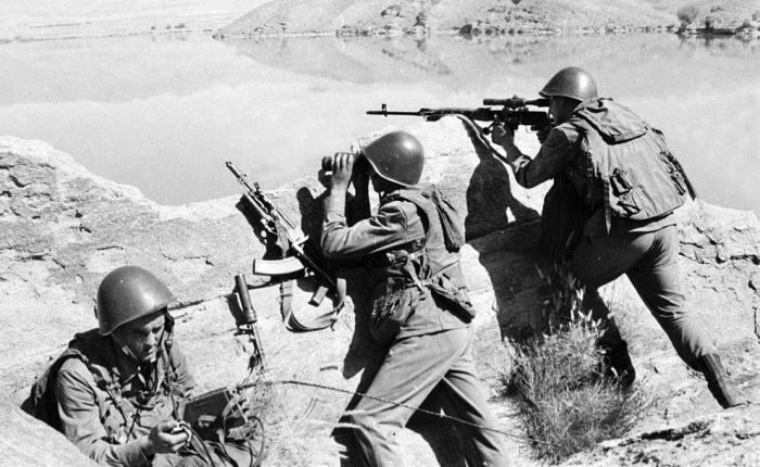 Несмотря на локальный характер, афганская война стала тяжелым испытанием для СССР и в первую очередь для его общества. |Фото: donampa.ru.
