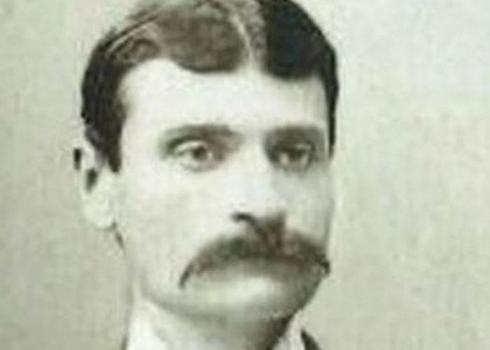 Егор Самсонов - гениальный русский кузнец. Егор Самсонов - гениальный русский кузнец.