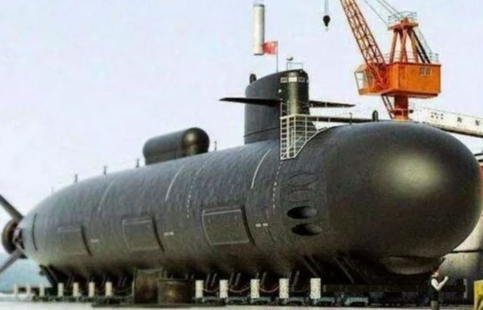 Модернизируются и старые субмарины.