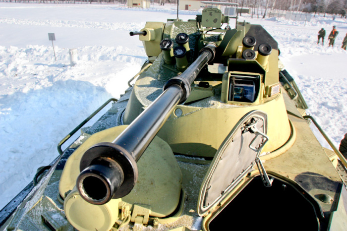 Пушка 2А72. |Фото: militaryarms.ru.