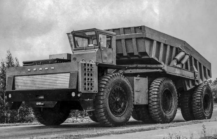 Сначала был БелАЗ. /Фото: zr.ru.