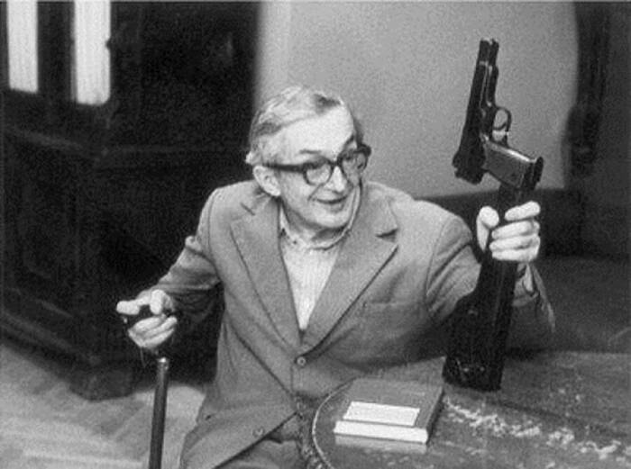 К пистолетам Стечкин вернулся только в 1990-е. |Фото: histrf.ru.