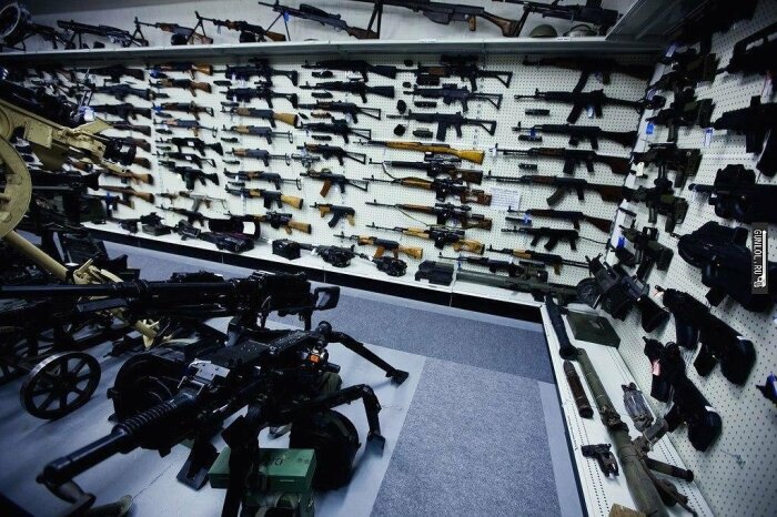Примерно 3 единицы оружия на населения, при учете нелегальных стволов. |Фото: foto-ram.ru.